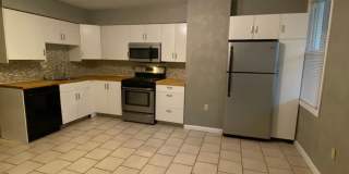 3 BR / 2 Full Bath House Now Showing! 3 BR / 2 Full Bath House Now Showing! Gallery 1