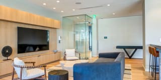 The Chestnut Gallery 19