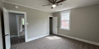 Crosswell Area-4 Bedroom, 2 Bathroom House Gallery 12