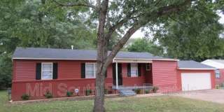 5134 Stacey Gallery 1