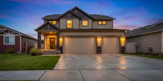 Spacious 4BR + Loft Home in Desirable North Place Community — Post Falls Gallery 1