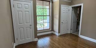 Gorgeous 4 bedroom, 3 Bathroom Home in Lakeside on Long Lake Gallery 20