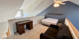 3-bedroom, 2.5 bathroom partially furnished home in Saint Joseph Gallery 25