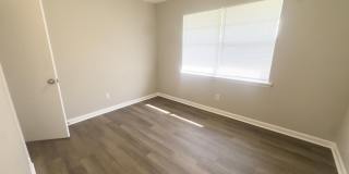 436 HENRY STREET Gallery 11