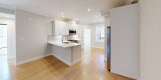 Modern, Student-Friendly Luxury near T!  Laundry in Unit! Gallery 1