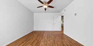 20317 Saticoy St. Gallery 31