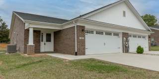 305 Breckinridge Circle Gallery 3