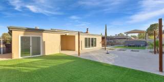 3709 ROSLYN Drive Gallery 28