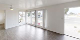 8BD/3BA, Large Yard w/ Turf! Gallery 8