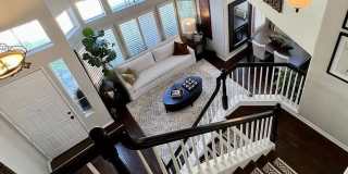 Beautiful 5 Bedroom/3 Bath 2 Story Home in Versailles Gated Community Gallery 6