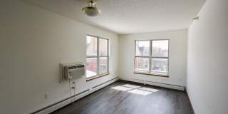 Lyons Court - Senior Living Gallery 9