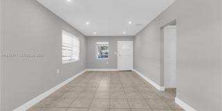 6940 NW 6th Ct Gallery 9