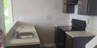 705 East 6th StreetApt 3 Gallery 1