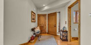 Cedar Ridge Townhome  **Mid-April thru November Rental** Gallery 3