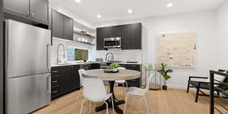 Like new 2 bedroom townhome in Georgetown Gallery 22