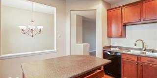 172 Straughn Lane Gallery 7