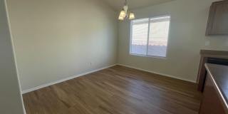 4 bed 2 bath home in Huning Ranch. Gallery 30