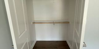 2 bed/ 2 bath Gallery 16