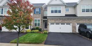 524 Gray Feather Way Gallery 1