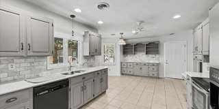 330 PARKWOOD Drive Gallery 2