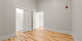 130 Pearl Gallery 11