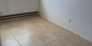 Plain Gallery 6