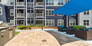 Level at 401 Gallery 31