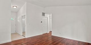 3287 Medford Court Gallery 4
