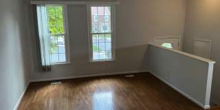 Very well maintained 3BR 3.5BA 3 level Colonial Townhome with fully fenced yard Very well maintained 3BR 3.5BA 3 level Colonial Townhome with fully fenced yard Gallery 8
