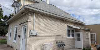 121 Kossuth Street Gallery 1