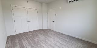 715 Lake Shore Drive Northeast - 203 Gallery 26