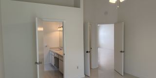 5915 Taywood Dr Gallery 21