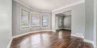 Beautifully Renovated Home in a Prime Location , Plus an Exciting Special Offer! Beautifully Renovated Home in a Prime Location , Plus an Exciting Special Offer! Gallery 11