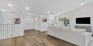 10291 N Andover Coach Lane Gallery 12