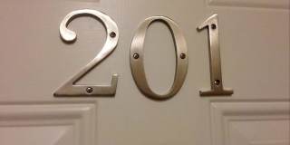 Beautiful modern upstairs condo with 2 full baths! Pet-friendly, with generous parking! Gallery 5