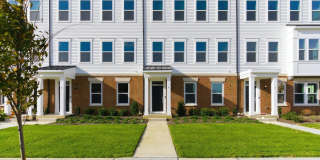 4 Barton Avenue Gallery 1