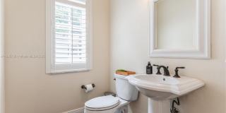 5774 SW 76th Ter Gallery 34