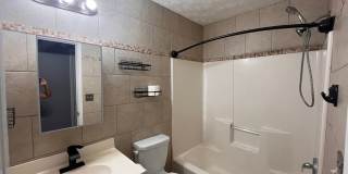 Spacious 4BR House in Lawrenceville Gallery 21