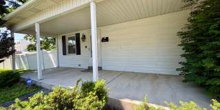 4 Bedroom 2 Bathroom in Harrisburg! Gallery 5