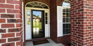 Spacious 4 Bedroom in South Crestview Gallery 4