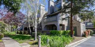 1 Bed / 1 Bath condo with parking in beautiful Redwood Shores. YouTube Tour! Gallery 1