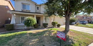 Beautiful Porterville Home! Available Now for Showing! Gallery 1