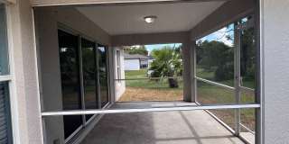 Charming 3-bedroom, 2-bath single-family home with a garage. Gallery 23
