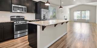 Beautiful Villebois Home - 3 Bedrooms + Bonus Room! Gallery 1