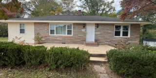 3 bedroom house close to downtown Athens! 3 bedroom house close to downtown Athens! Gallery 1