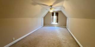 3BR 2.5BA + Bonus Executive Townhome Near MTSU, FREE Lawn Care! Gallery 30