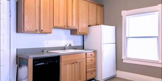 1098 Center Street, NW Gallery 3