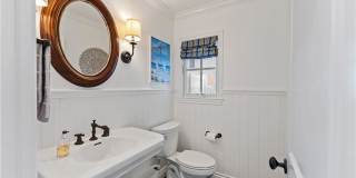 115 Topaz Gallery 16