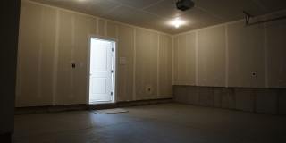 Layton Townhome 3 Bed 2.5 Bath Gallery 35