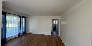 8300 LOCHDALE Street Gallery 4